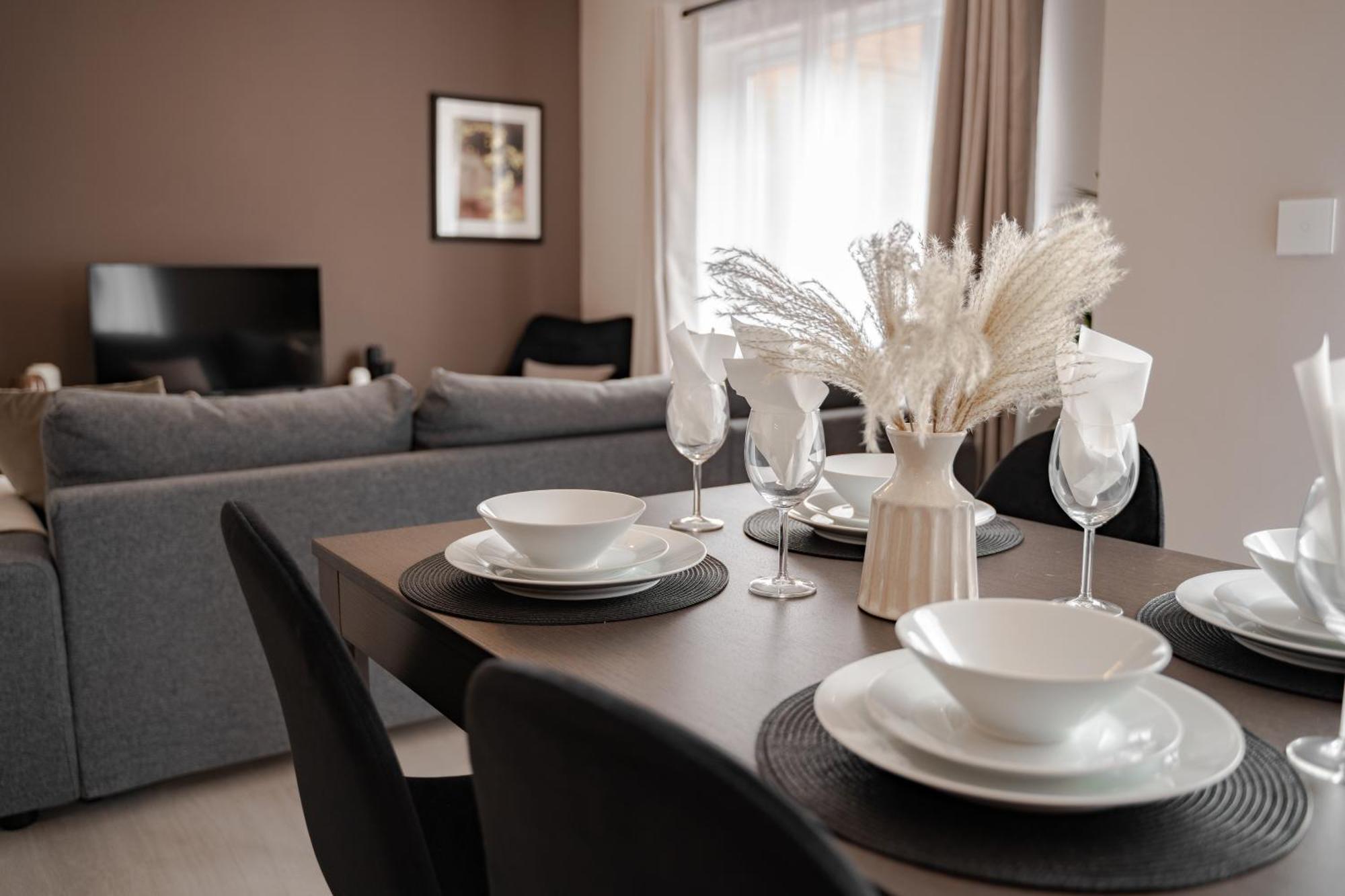 Stylish & Recently Refurbished Chester Apartment - Up To 6 Ngoại thất bức ảnh
